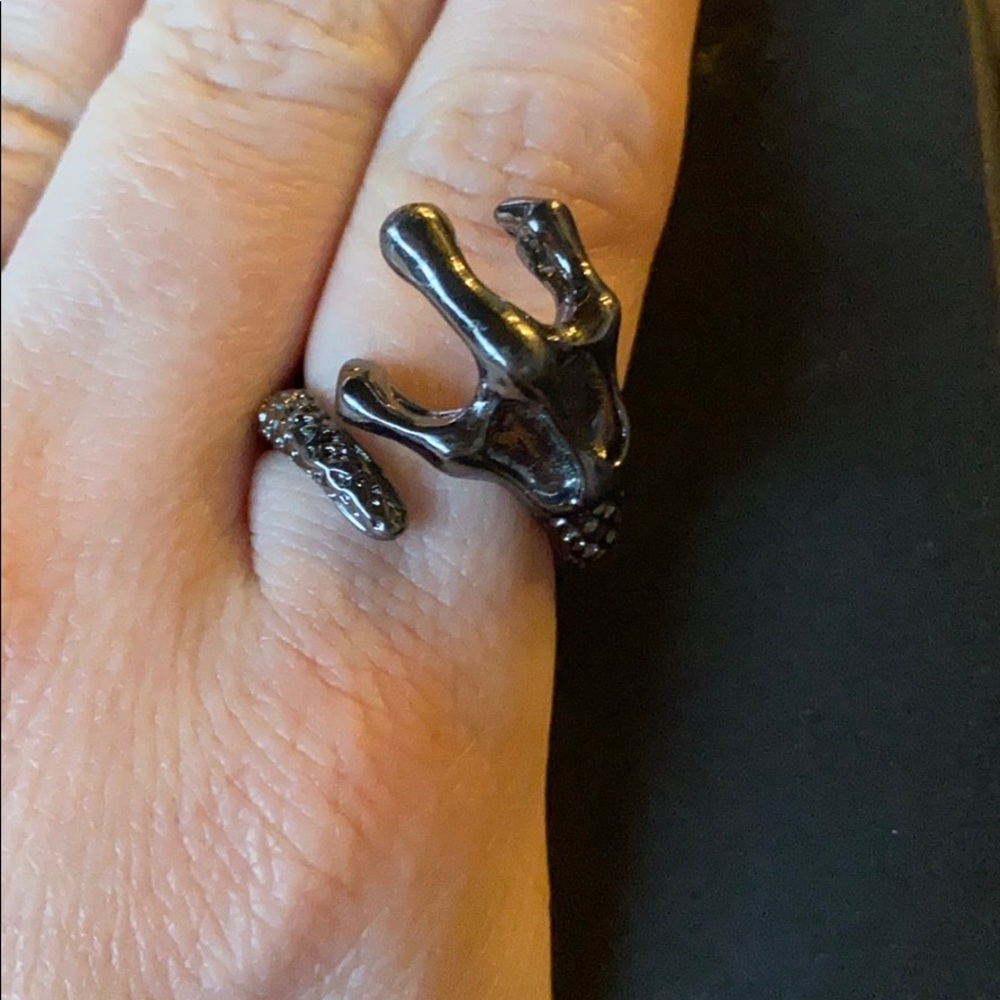 Claw Ring - image 1